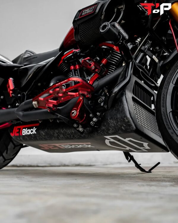 BLACK3 Carbon Fiber Belly Pan BLACK3 carbon fiber belly pan for 2024+ Harley-Davidson Touring motorcycles
