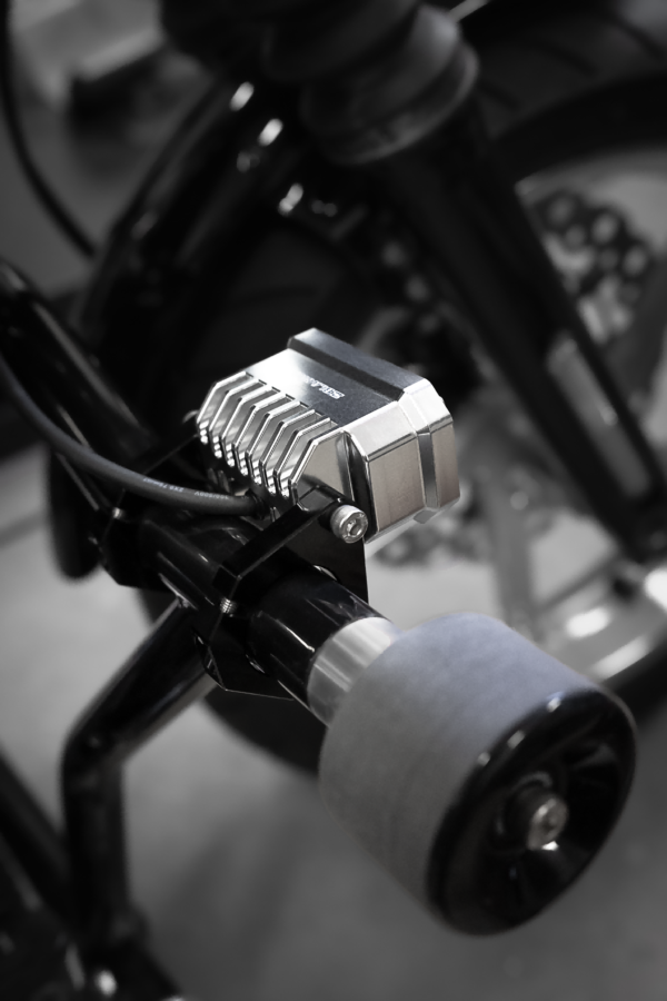 BLACK3 LED Auxiliary Lights for Crash Bars BLACK3 LED auxiliary lights for Harley-Davidson motorcycles with crash bar mounting